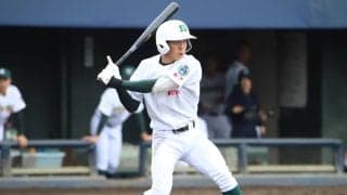 専大松戸のリードオフマン・石崎は元阪神のスーパースターを彷彿、ムチのような打撃で横浜戦勝利呼ぶ【高校野球界の逸材】

