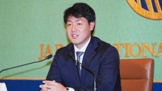 岡本和真が報告会見　「不安はある」明かした葛藤…巨人が退団選手を異例の生配信