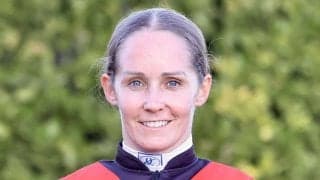 【中山5R】レイチェル・キング騎手が初日から絶好調…良血馬ミッキーファルコンで早くも3勝目