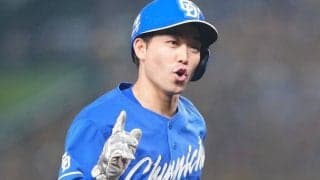 「おふたりとも流石、お上品」中日32歳内野手の元巨人監督との2ショット“報告”にファン沸く「素敵すぎます」