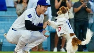 LAに出現した巨大な大谷とデコピン　米紙注目、近づく“別れも”…「深い絆が永遠に」
