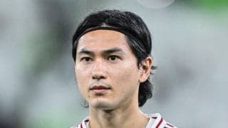 笑顔の南野がキービジュアル！日本代表の新アウェイ用COLORSユニフォーム発表！｢W杯でこれ着た南野拓実が見たい｣｢カッコよすぎ｣｢間に合ってくれ！｣
