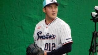 将来のクローザーへ、燕の大型右腕が支配下契約「チームの勝利に貢献できるように全力で頑張ります！」　背番号は「70」に