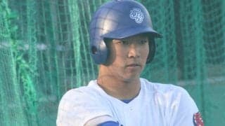 青山学院大進学のプロ注目二刀流が開幕戦で猛打賞を記録する鮮烈デビュー