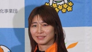 【バレー】大友愛さん、長女秋本美空の元を訪れたドイツ12日目は「花のある生活」　おどけた姿も
