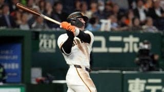 【巨人】キャベッジ「仁王立ち弾」に東京ドームが騒然　今季第３号でヤクルト突き放す