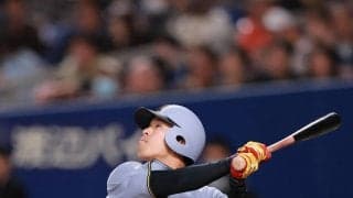【阪神】ドラフト３位、岡城快生のプロ初打席は右飛