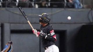 【ソフトバンク】今宮健太「骨折はしていないと思う」左肩甲骨付近に死球を受けて負傷交代　