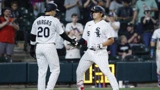村上宗隆が９試合ぶり５号　９回の第５打席で右越えへ豪快２ラン