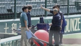 【阪神】両側カメラ席付近で球団関係者と球場職員が話し合い　中日福永の負傷で対応策練る