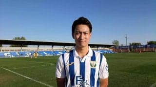 「ケガしてたのか！」“ピピ”中井卓大が実戦復帰「右膝半月板の手術を…」スペイン５部でプレー