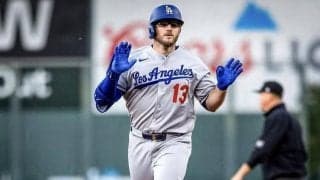 ドジャース試合開始直前の打順変更が奏功　６番ロハス、７番マンシーを入れ替え→２人で７打数７安打４打点　６番以降１１安打「監督さん成功でしたね」