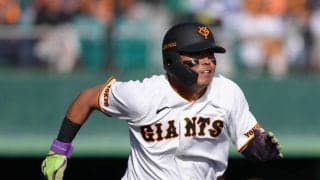 【巨人】知念大成にアクシデント　フェンス際の打球を好捕も担架