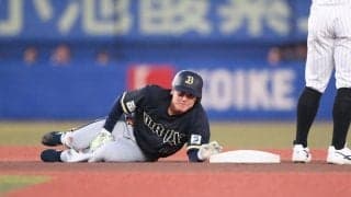 オリックス　大城にアクシデント　初回走塁中に左足首付近を痛めて交代