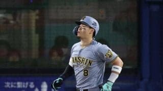 「すげえシフト」「しかもハマったし」　ＤｅＮＡ内野陣が佐藤輝の安打阻止　痛烈な打球は二塁ベース後方の遊撃・京田の正面へ　極端な守備位置にＳＮＳ反響