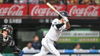 西武－ソフトバンク戦で秋村塁審の左足にファウルボールが直撃も出場を続行