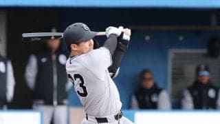【巨人】石塚裕惺、プロ初打点！フェンス直撃２点適時三塁打