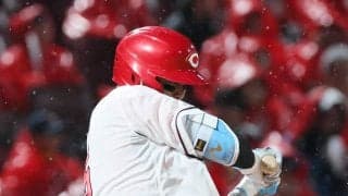 【広島】右手死球の小園海斗、第５中手骨の打撲「たぶん大丈夫だと思います。まだ痛い」