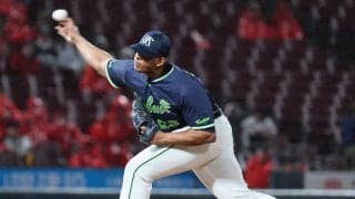 【ヤクルト】リランソ「上半身体幹部分の違和感」で練習不参加、抹消　７戦無失点、22日３連続Ｋ