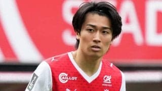 仏で今季10発の中村敬斗、“鼻血級”爆イケモデル姿に反響！ 伝説のスタイリスト起用に｢格好いいしか出ない｣｢平成っぽいイケメン｣