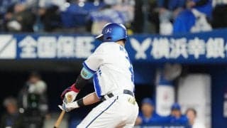 【DeNA】牧秀悟が負傷か？内野安打で全力疾走した際異変…代走送られる