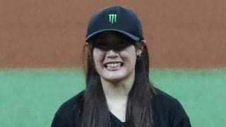 「世界一かわいい」美女アスリートが北海道降臨　異例の今月2度目…投球に歓喜「可愛すぎ」