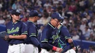 【ヤクルト】今季初のサヨナラ負け　サンタナ本塁打の不敗神話崩壊で連勝２でストップ