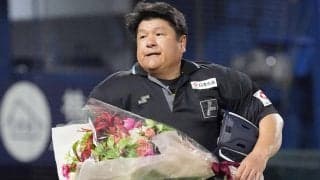 2000試合出場の敷田審判員「卍ポーズ」の誕生秘話「少しでも野球盛り上がれば…」