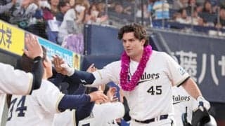 オリックスが球団新記録の京セラＤ９連勝で今季最多貯金５　新助っ人シーモアが伊藤撃ち　来日１号がメモリアル弾「本当にうれしい」