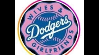 ドジャース奥様会、海辺のレストランでミーティングを兼ねた食事会