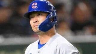 鈴木誠也がホームランキャッチ！タッカーの打球をジャンプしてもぎ取る　昨季まで同僚の選手　敵地が深いタメ息→騒然