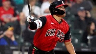 村上宗隆、直近7戦で長打率は1.033の異次元水準！　脅威の年間68発ペースで“打てない疑念”を吹き飛ばした和製大砲に球団GMも鼻高々「我々は正しかった」