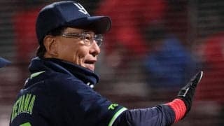 「こんな上司の下で働きたい」ヤクルト池山監督の試合後の“振る舞い”が話題、敗戦直後にベンチから飛び出すと…「一流の監督だと思う」