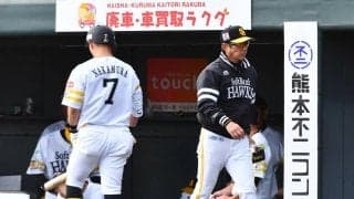 【ソフトバンク】小久保監督、ベンチを外れたオスナ、ヘルナンデスは「風邪の症状」と説明