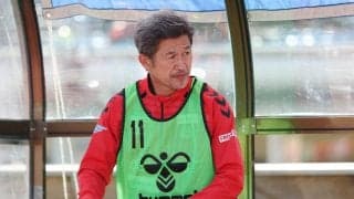 【福島】カズ８戦連続ベンチ入りも出番なし　りさ子夫人、長男で俳優の獠太も駆けつける