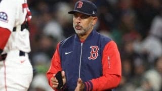 最下位のRソックス、コーラ監督を電撃解任　米メディア報道…吉田正尚の起用に影響か