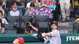 【阪神】佐藤輝明、風も味方につけ先制６号ソロ　甲子園特有の浜風とは逆向きの風に押される