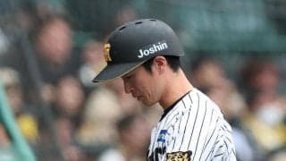 阪神・近本が病院へ直行　八回に左手首付近に死球を受け負傷交代　患部にアイシング　スタンドからは怒号　「左手首の骨折」の診断と発表