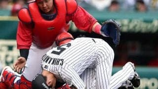 阪神どうなる？　不動の1番・近本光司が骨折離脱の衝撃　藤川監督も「グッと我慢はしている。けれど、多いね」と吐露　穴埋めを不安視する声も「鉄壁の布陣が崩れた」