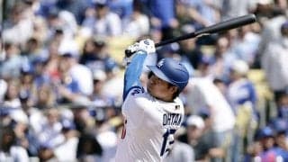 大谷翔平、１２戦６０打席ぶり６号ソロ　逆方向左中間席へ待望の豪快アーチ　本拠地熱狂　今季自己ワースト記録阻止　サイクル王手３安打固め打ち