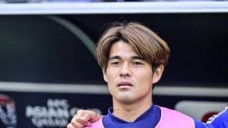｢これやばくね？｣佐野海舟が王者バイエルン相手に圧巻のボール奪取から長距離ピンポイントスルーパス！｢やべぇよ本当にあんたバケモンだよ｣
