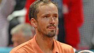  メド 今季クレー初白星で初戦突破 