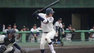 浦和学院のプロ志望スラッガーが勝負強さを発揮！フェンス直撃打で8強入りに貢献【埼玉】