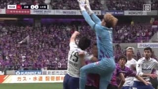 「やっちゃった」試合後に涙…京都GK、勝利目前に痛恨キャッチミスで失点→PK戦“魂のセーブ”で汚名返上！「執念を感じたよ」