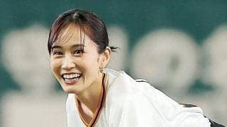 １０年前はカープユニ＆真っ赤なスカート姿で話題に　「変わらない可愛さ！」元人気アイドル始球式が反響　
