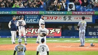 【ヤクルト】池山監督、ベンチ出た阪神首脳陣らに頭下げる　木沢が岡城に死球、森下にも危ない球