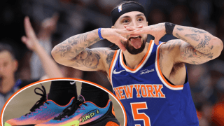 往年の人気ブランド『AND 1』のシューズに脚光…ニックスのアルバラードがプレーオフで着用