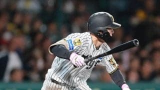 【阪神】福島圭音が記録に残らない“好守”　強風で飛んできたビニール袋を一瞬で確保