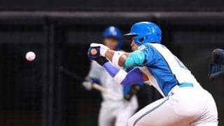 日本ハム・万波　セーフティースクイズ成功にニンマリ「バントめちゃめちゃ得意なんで」　次打席は「いい気分で」９号ソロ