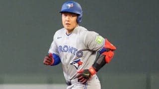 岡本HR直後…ブ軍ベンチで発見した“日本式”　微笑ましい光景「感謝しています」
